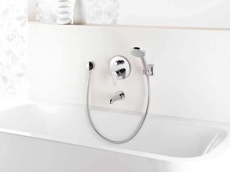 Душовий набір HANSGROHE CROMA 27592000 13775 фото