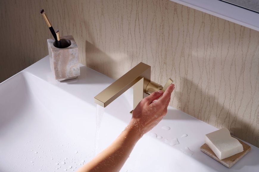 Смеситель для раковины HANSGROHE TECTURIS E 73021140, бронза 800004041 фото