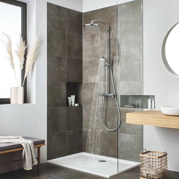 Душова система з термостатом GROHE NEW TEMPESTA COSMOPOLITAN 26670000 75189 фото