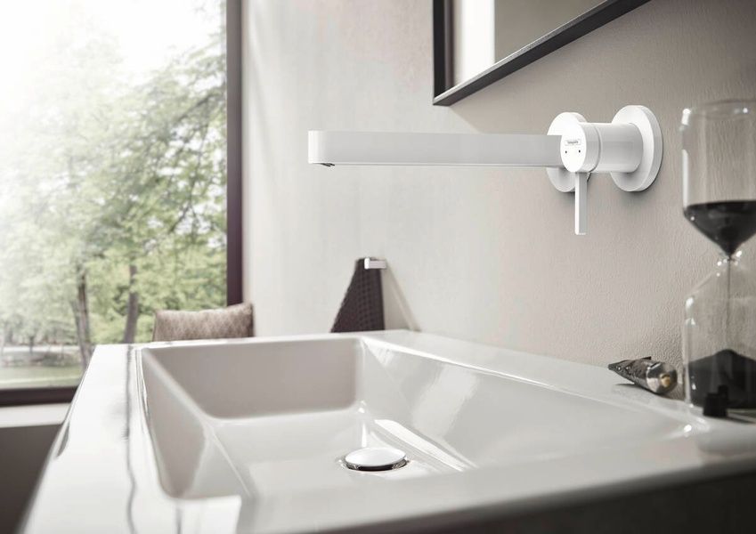 Змішувач для умивальника HANSGROHE FINORIS 76050670, чорний 81401 фото