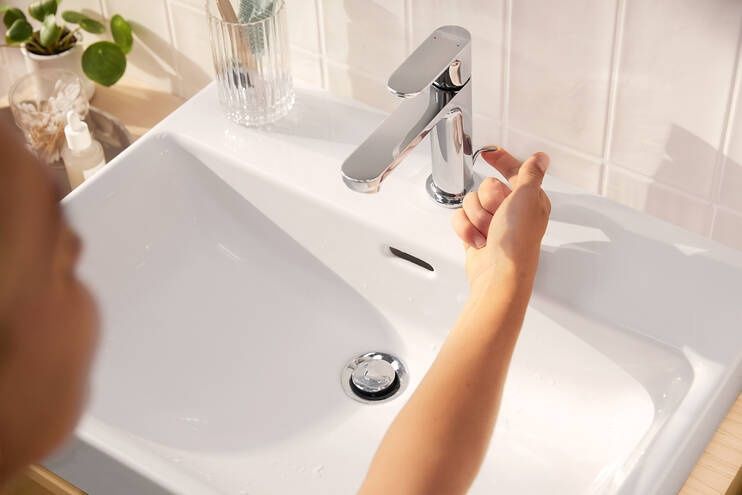 Змішувач для раковини з донним клапаном HANSGROHE REBRIS S 72588000 800004106 фото