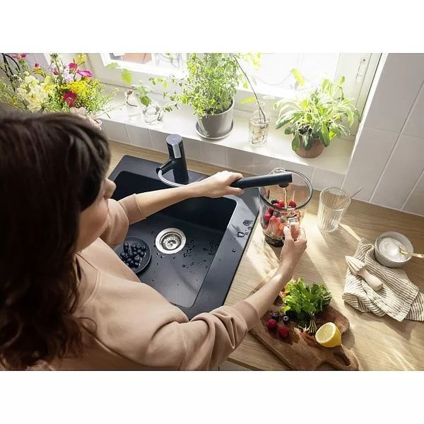 Змішувач з висувним виливом для кухонної мийки HANSGROHE ZESIS M33 74822800, нержавіюча сталь 800004180 фото