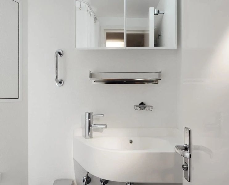 Поручень для ванної кімнати GROHE ESSENTIALS 40421001, хром 52207 фото