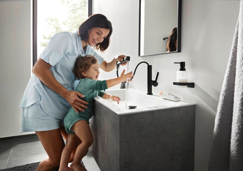 Змішувач для раковини зі зливним гарнітуром HANSGROHE FINORIS 76063700, білий матовий 83872 фото