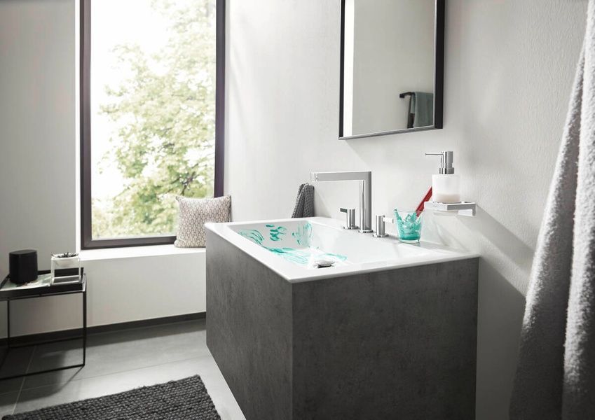 Смеситель для раковины со сливным гарнитуром HANSGROHE FINORIS 76034700, белый матовый 96910 фото