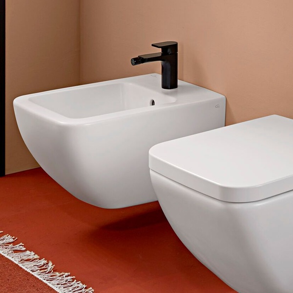 Биде подвесное VILLEROY & BOCH VENTICELLO 441100RW, CeramicPlus 56x37,5, белый 800005833 фото