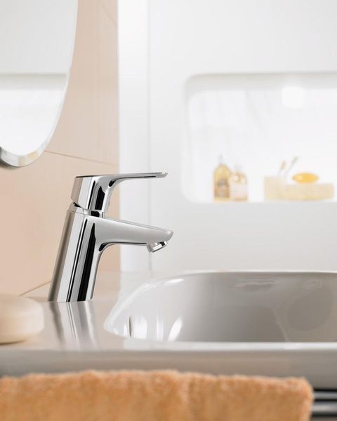 Смеситель для раковины HANSGROHE FOCUS 31733000 13546 фото